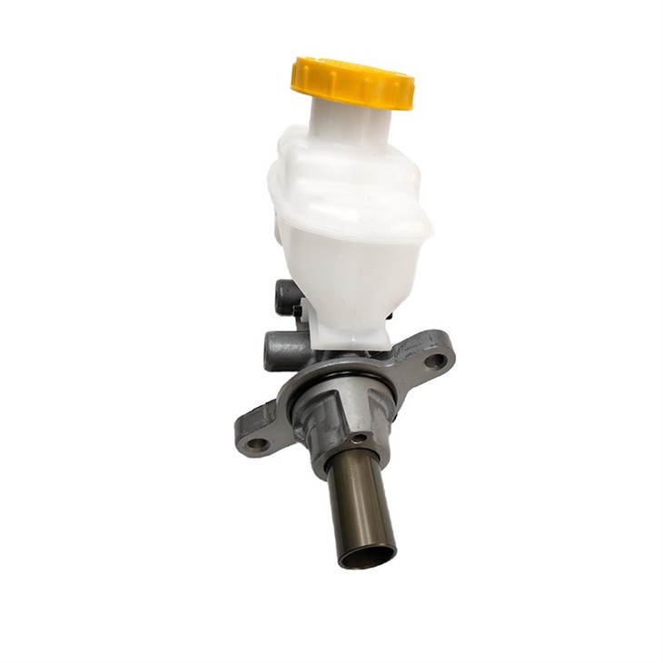 Brake Master Cylinder For MITSUBISHI L200 TRITON STRADE PICKUP 2013 4625A399 4625A457 4625A417 4625A434